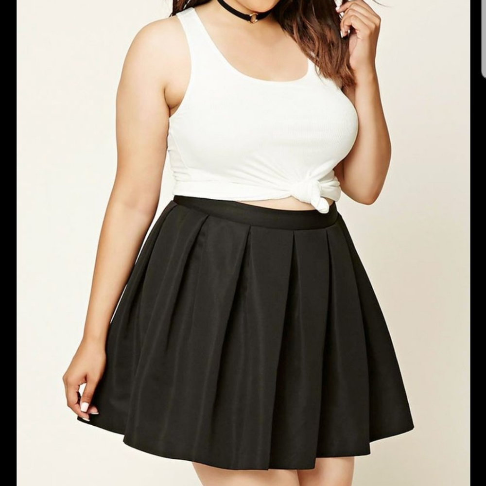 Pleated Skirt